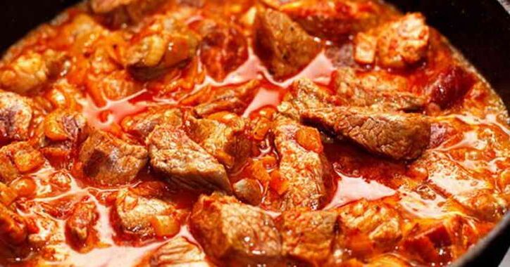 پروٹین کی خوراک پر گائے کا گوشت