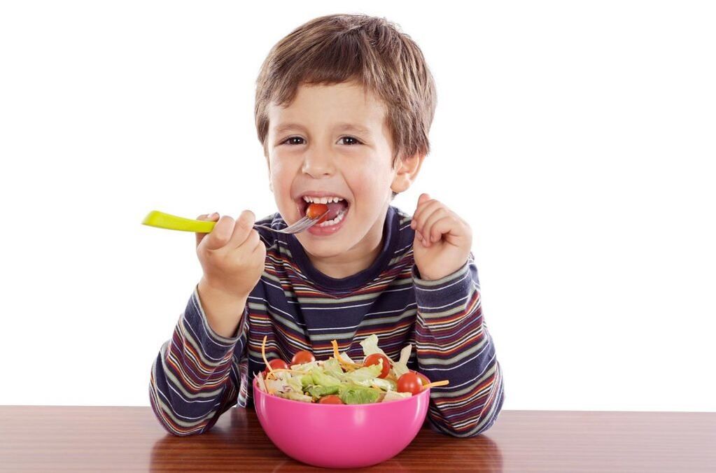 وزن کم کرنے والے بچے کے لئے صحت مند غذائیت
